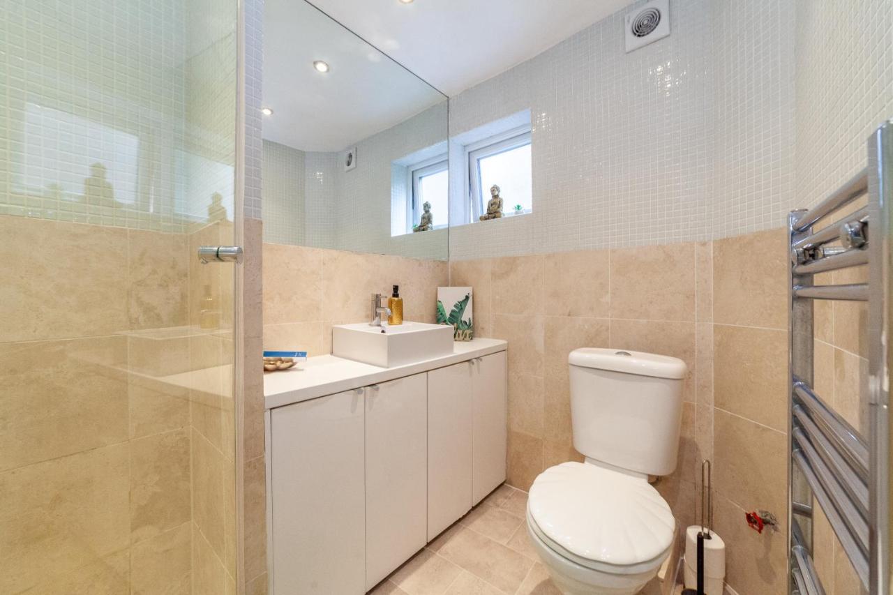 The Orange Garden 2 Bed Serviced Apartment Near Notting Hill Portobello Market 런던 외부 사진